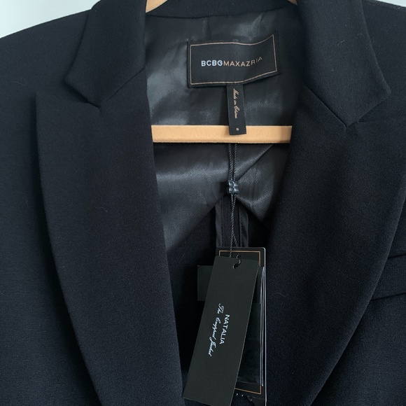 NWT BCBGMAXAZRIA Cropped Blazer Tailore (S) - Picture 2 of 5